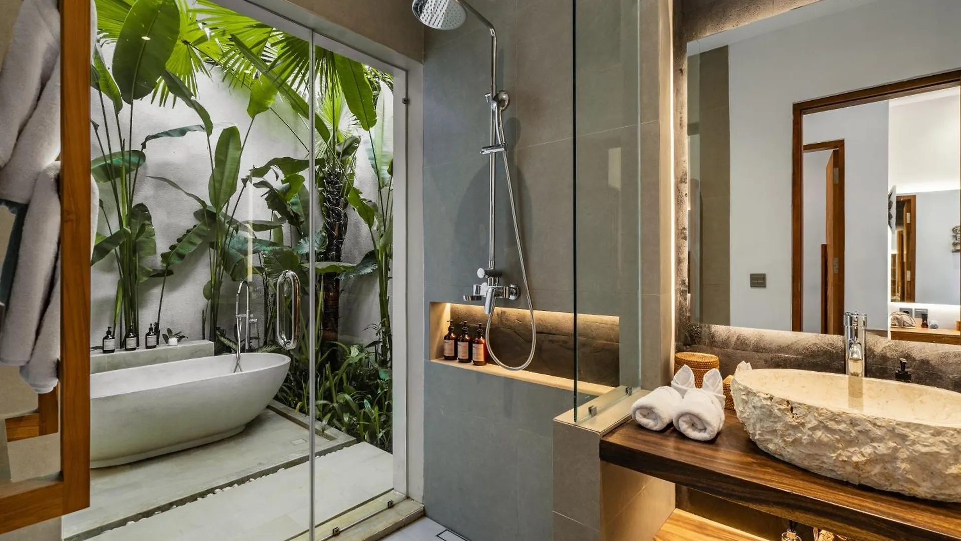 Villa Kemalasan By Balisuperhost Ubud  Ubud (Bali)