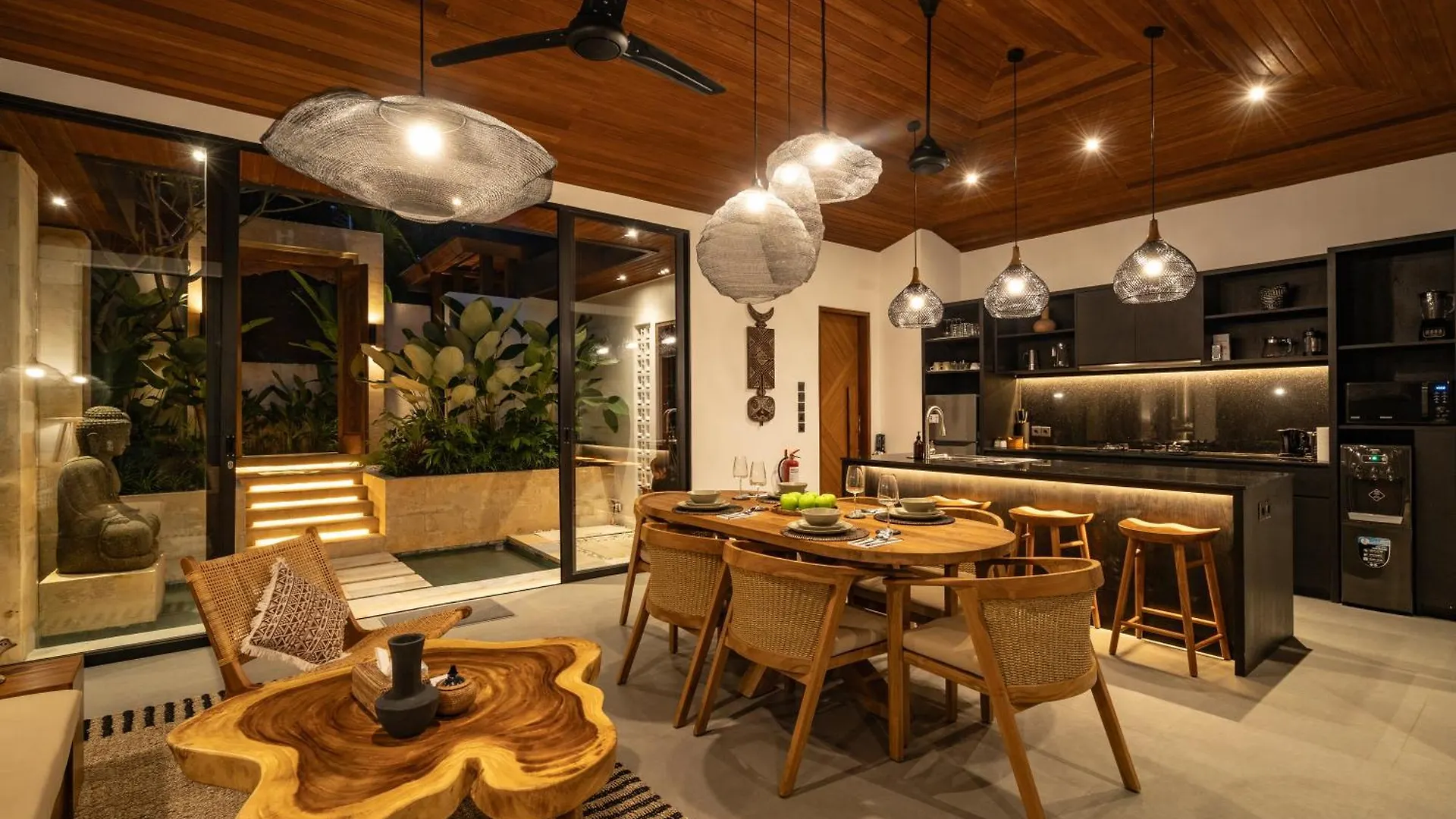Villa Kemalasan By Balisuperhost 우붓